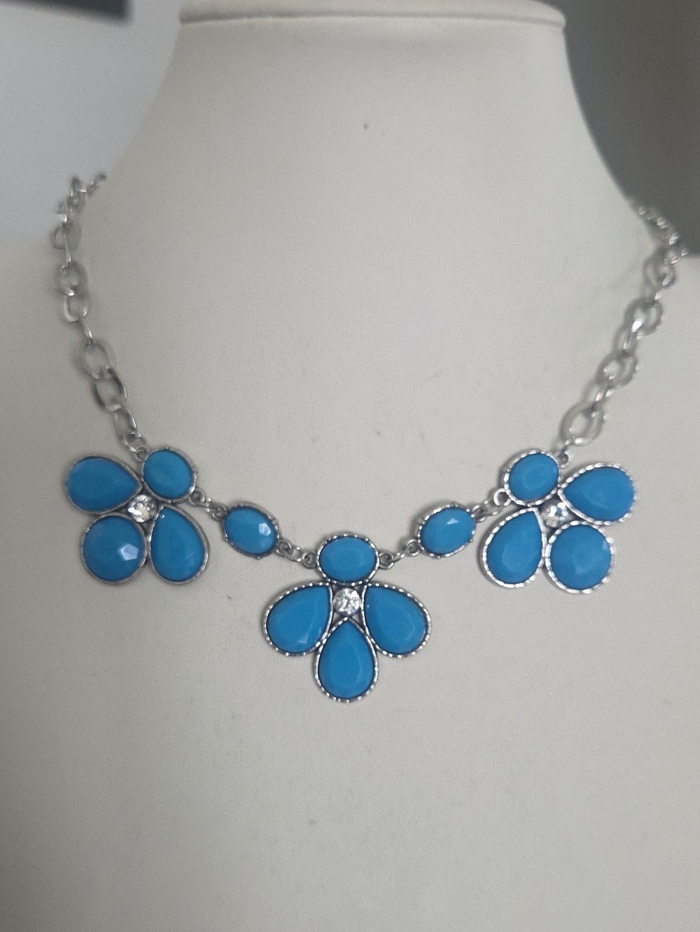 Paparazzi Selfie Worth Blue Necklace NWT
